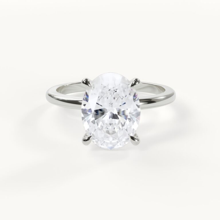Elegant gold ring with diamonds by Velur