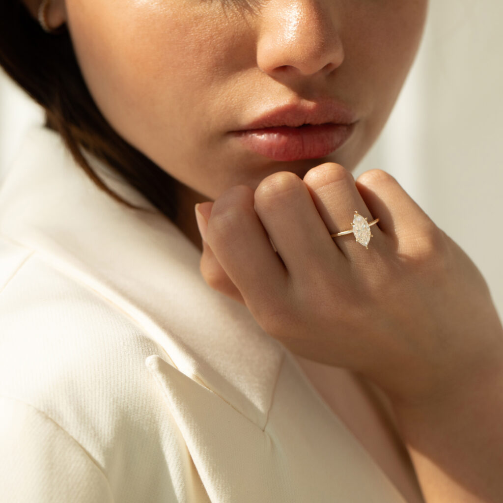 Rêverie – Marquise Solitär Ring