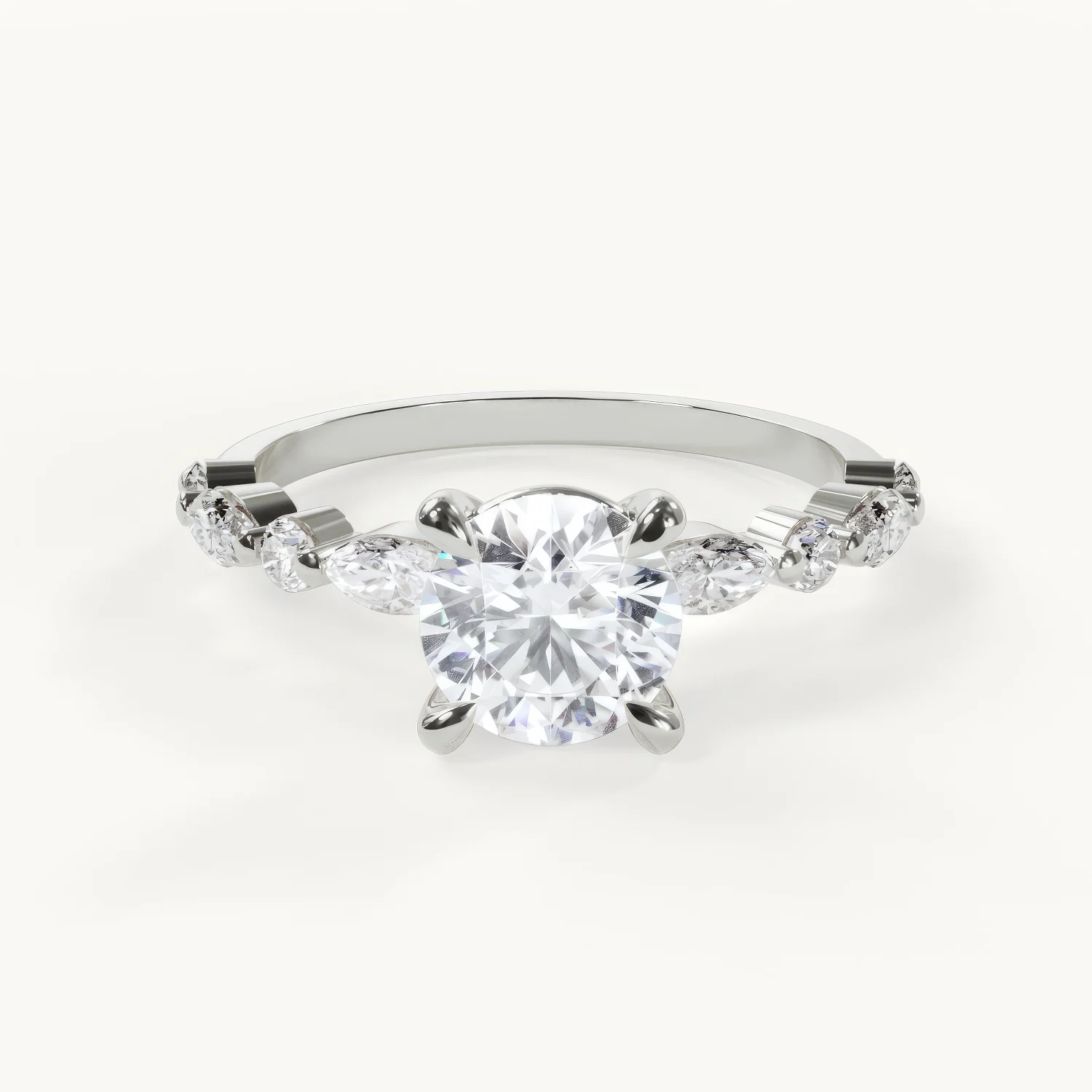 Eleganter Diamantring mit Silberfassung