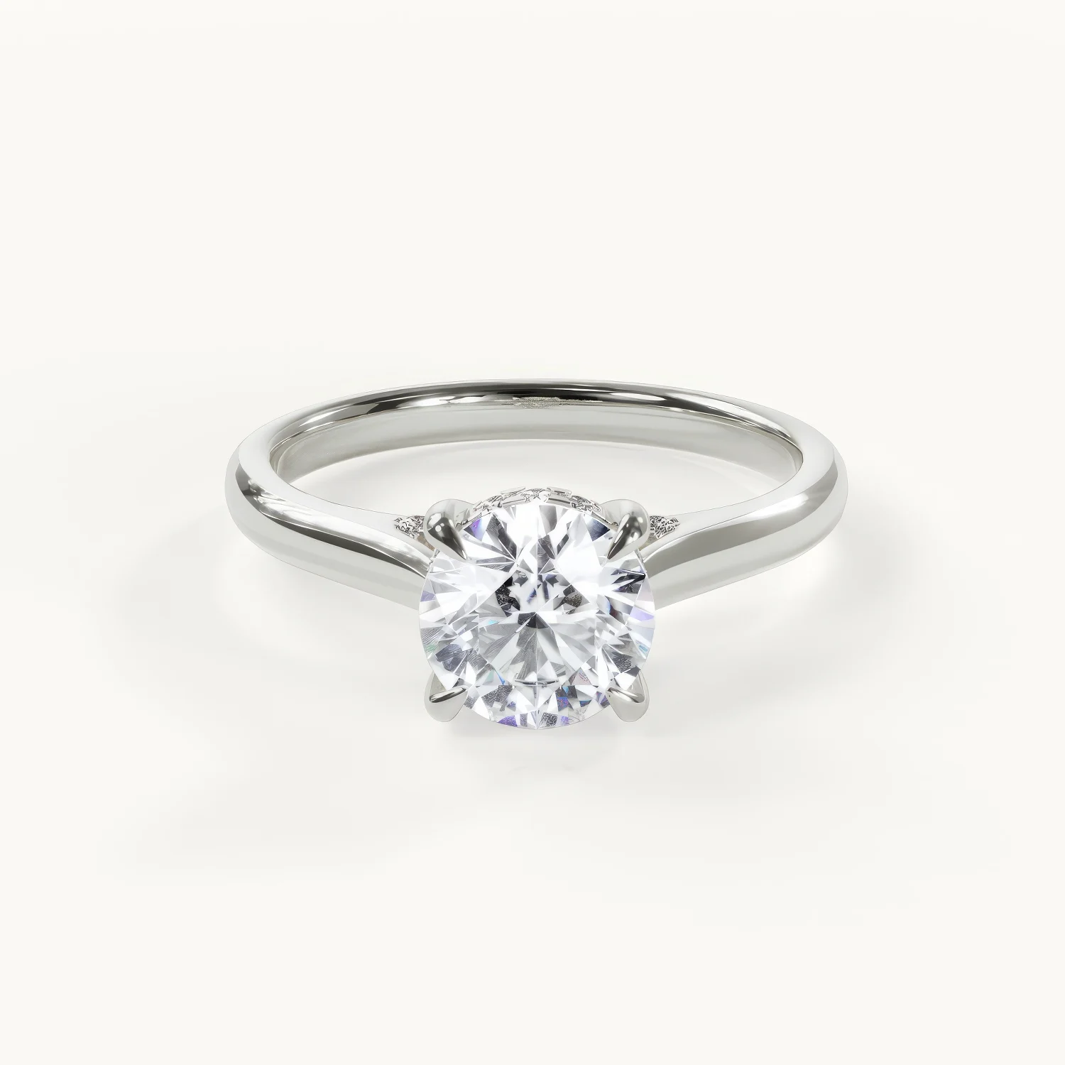 Eleganter Ring mit großem Diamanten
