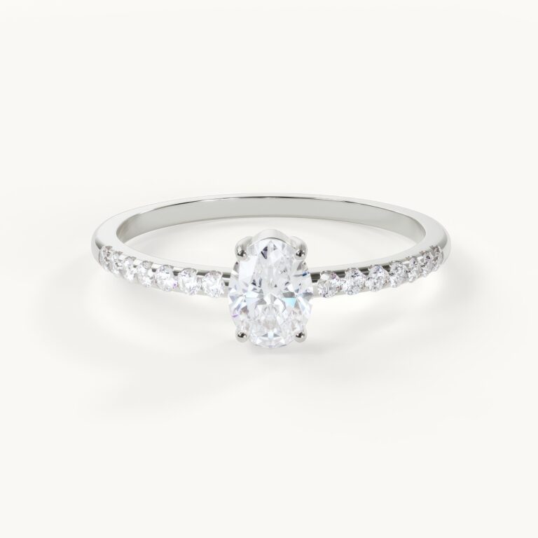 Aveline Lumière – Oval with Pavé by Velur