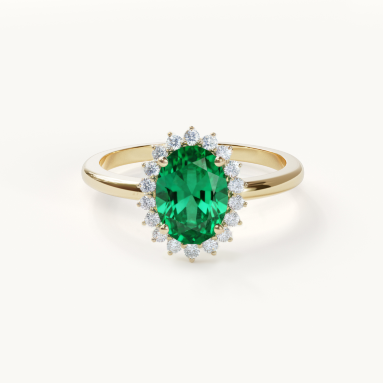 Groene ring met diamanten