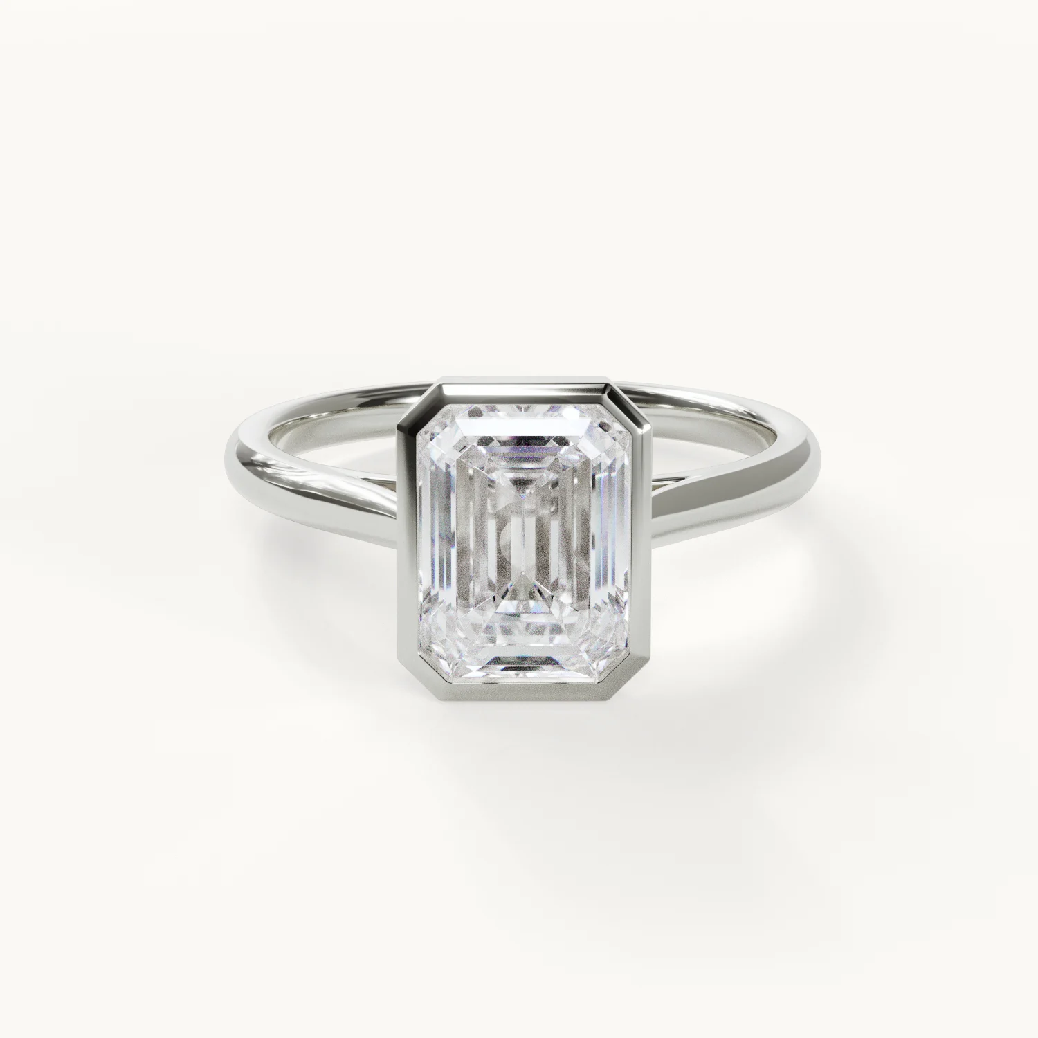 Solace - Emerald Bezel Ring - Weißgold / Platin, 1,5 ct.