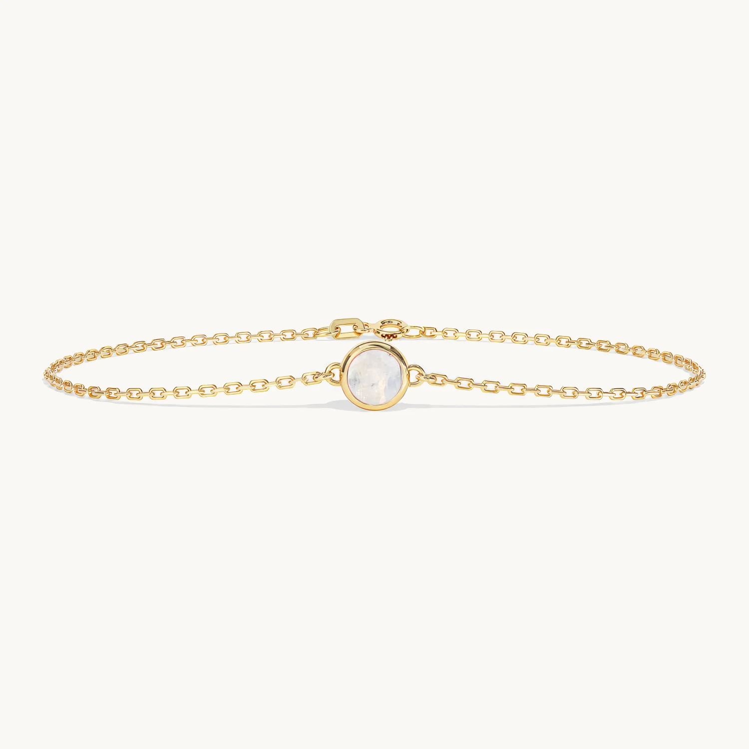 Liora Geburtsstein Armband mit Mondstein in Gelbgold