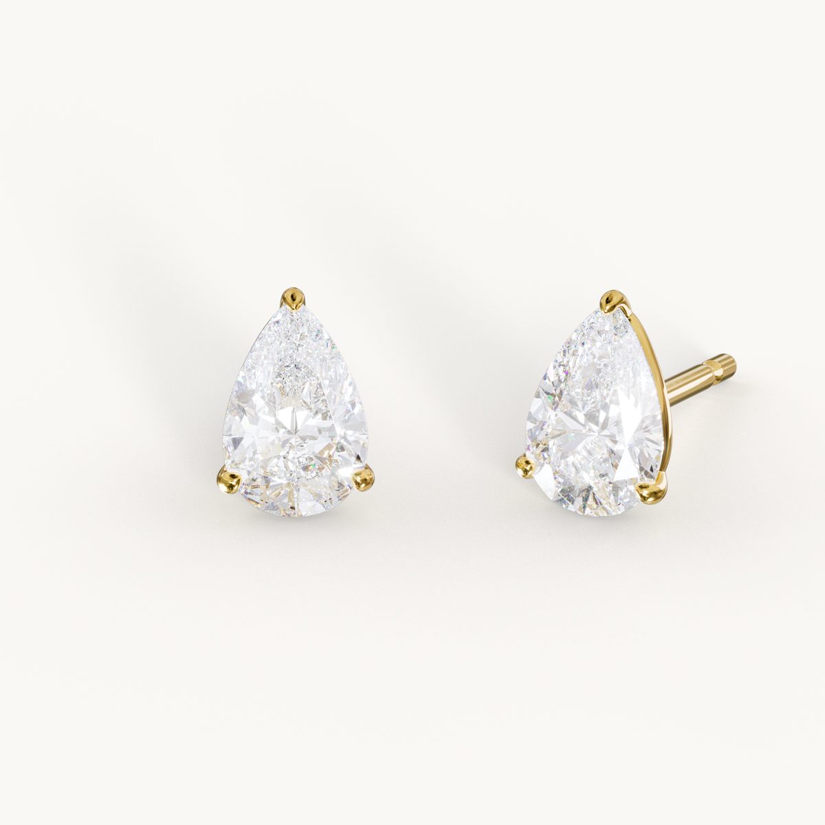 Ari - Teardrop Diamond Stud Earrings